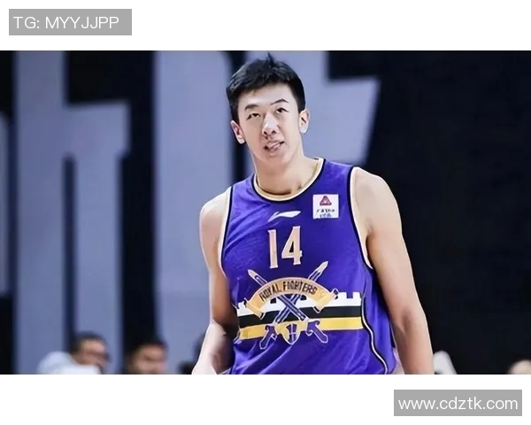 王少杰：从篮球新星到职业生涯巅峰的奋斗历程与成长故事